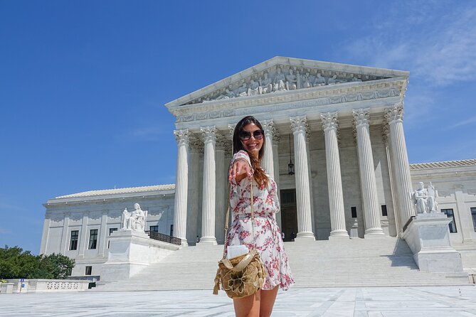 Private Photoshoot Outside the White House & Supreme Court - Included Services