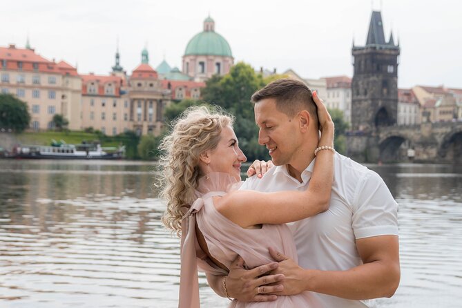 Private Photoshoot Tour in Prague - Professional Photographer Guide