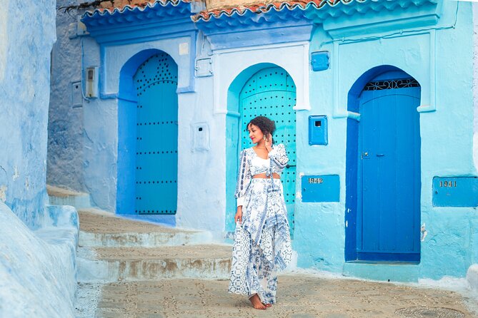 Private Photoshoot With a Local Photographer in Chefchaouen - Inclusions and Accessibility Details