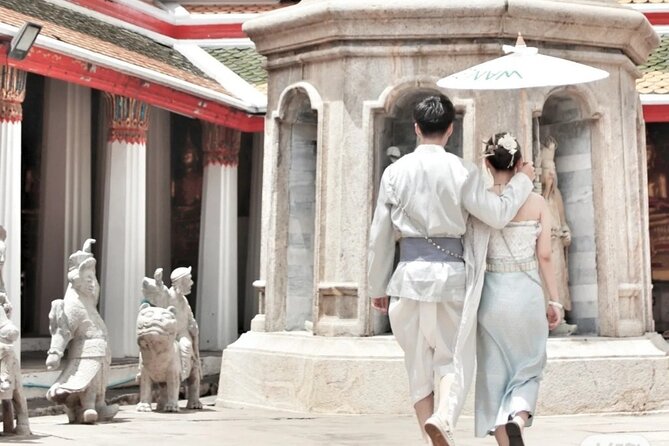 Private Photoshoot With Thai Traditional Dress at Wat Arun - Preserve Memories With Professional Photos