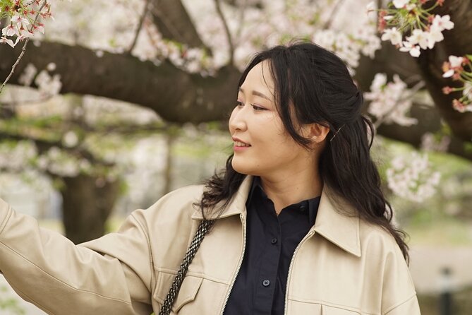 Private Photoshooting Tour in Osaka - Accessing Unique Locations