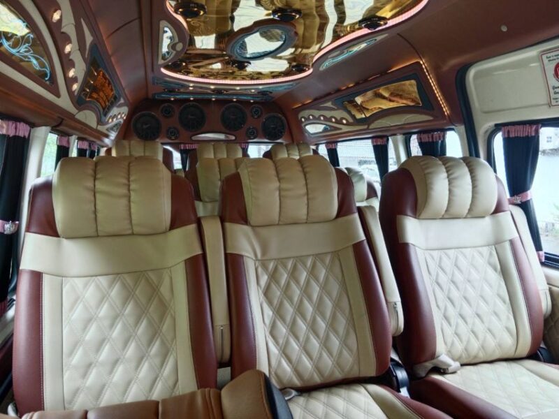 Private Phuket City Tour With Guide - Transportation and Accessibility