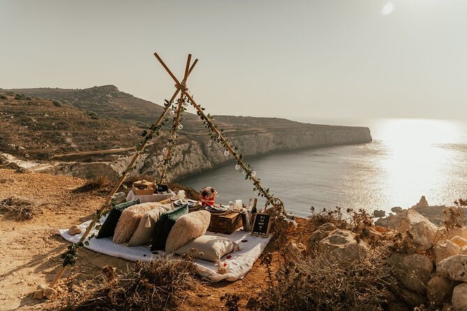 Private Picnic Experience in Malta - Scenic Picnic Locations