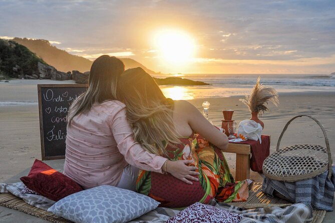 Private Picnic on Bombinhas Beach With Photos - Booking and Logistics