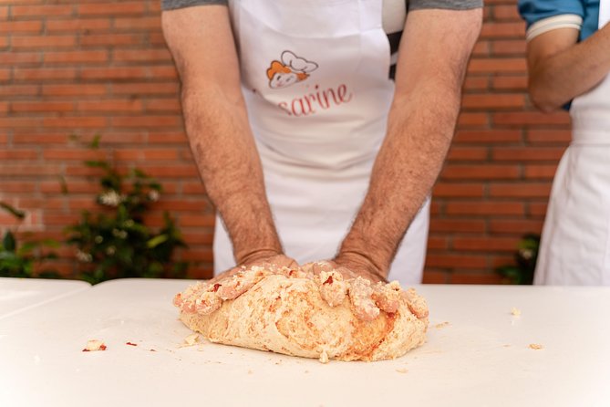 Private Pizza & Tiramisu Class at a Cesarinas Home With Tasting in Arezzo - About Your Stay