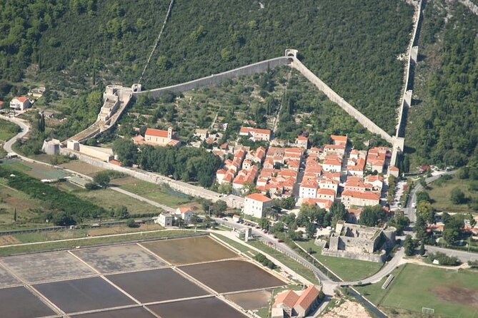 Private Point to Point Transfer Dubrovnik - Split With Stop in Ston - Driver Performance