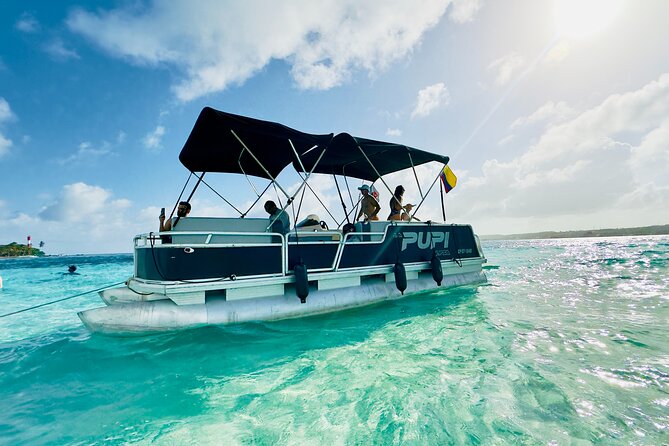 Private Pontoon Tour in San Andrés - Certified Captain and Assistant Onboard