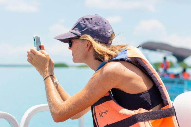 Private Pontoon Tour in the Seven Colors Bacalar Lagoon - Key Points