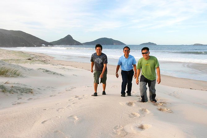 Private Port Stephens Day Trip From Sydney Incl Dolphin Cruise - Explore White-Sand Beaches