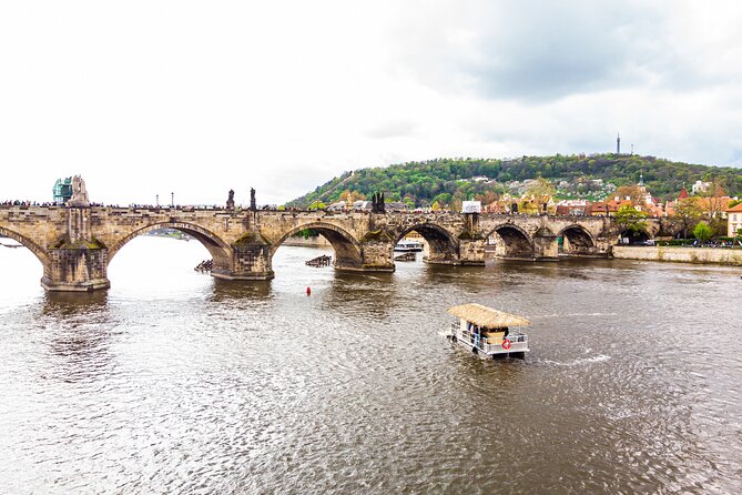 Private Prague Party Tiki Boat Tour: The Floating Bar - Customer Testimonials and Ratings