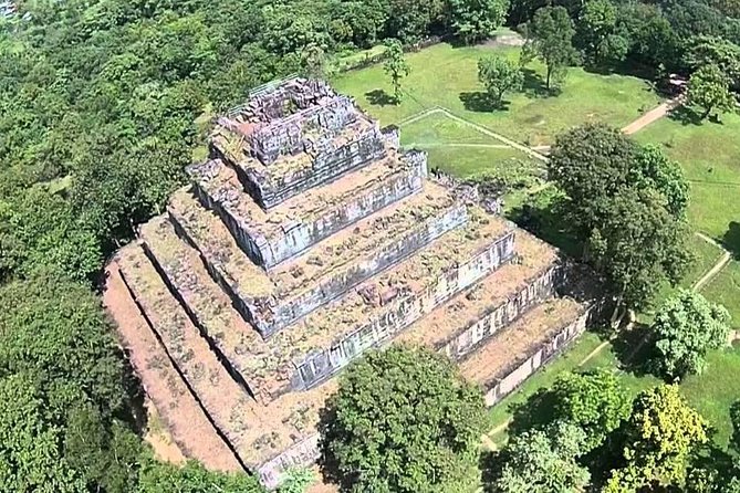 Private Preah Vihear and 2 Temples Guided Tour - Visit Beng Mealea
