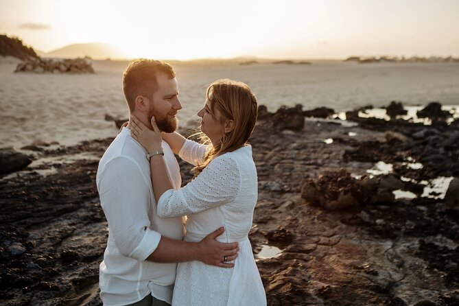 Private Pro Photoshoot in the Dunes of Corralejo - Unique Dune Landscape