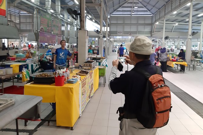 Private Proboscis Monkey, Water Village & Bandar by Night Tour - Meeting and Pickup
