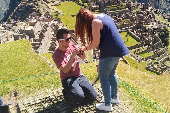 Private Professional Guide in Machupicchu From Aguas Calientes. - Inclusions and Logistics