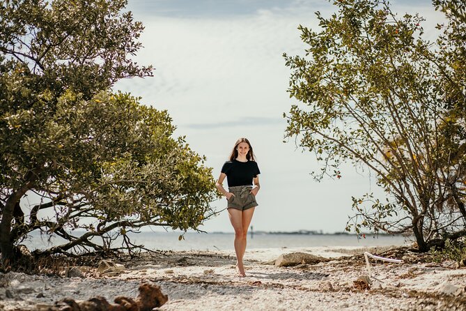 Private Professional Holiday Photoshoot in Los Angeles - Key Points
