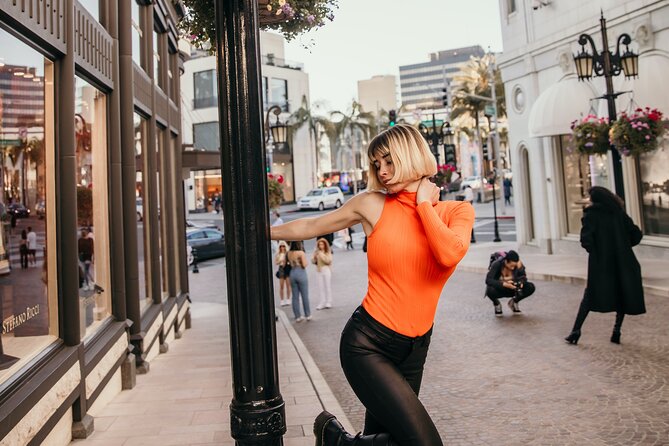 Private Professional Holiday Photoshoot in Los Angeles - Frequently Asked Questions