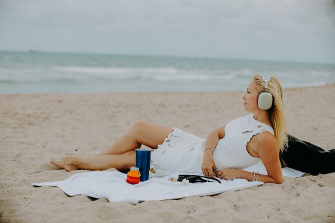 Private Professional Holiday Photoshoot in Miami Beach - Reviews and Ratings