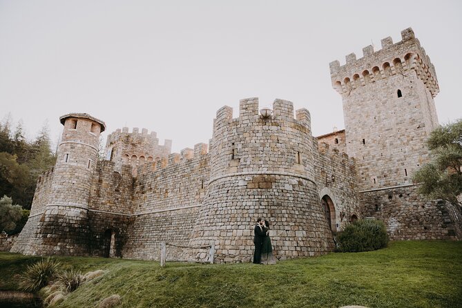 Private Professional Holiday Photoshoot in Sonoma - Key Points