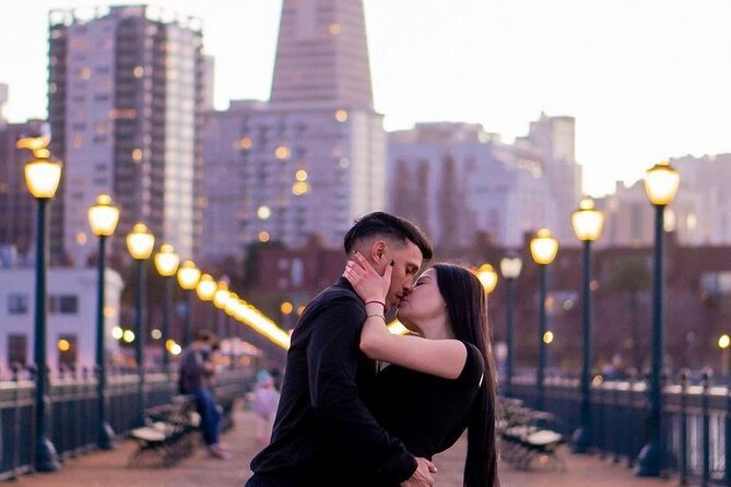 Private Professional Holiday Photoshoot in Vancouver - Photoshoot Booking and Confirmation