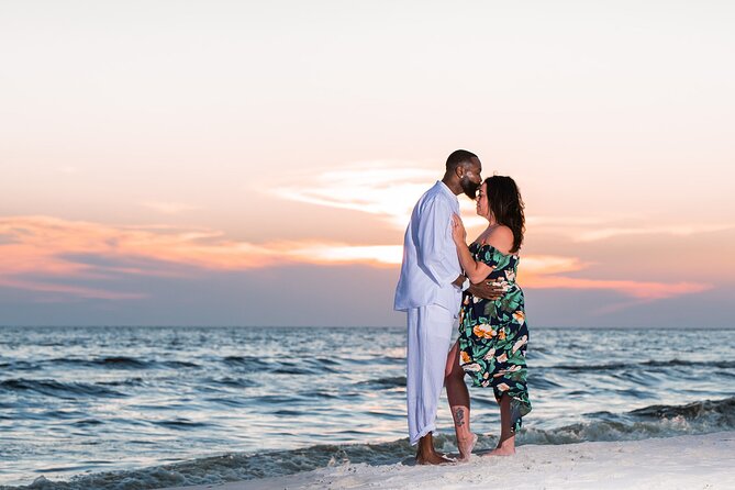 Private Professional Holiday Photoshoot in Virginia Beach - Capturing Memories on the Beach