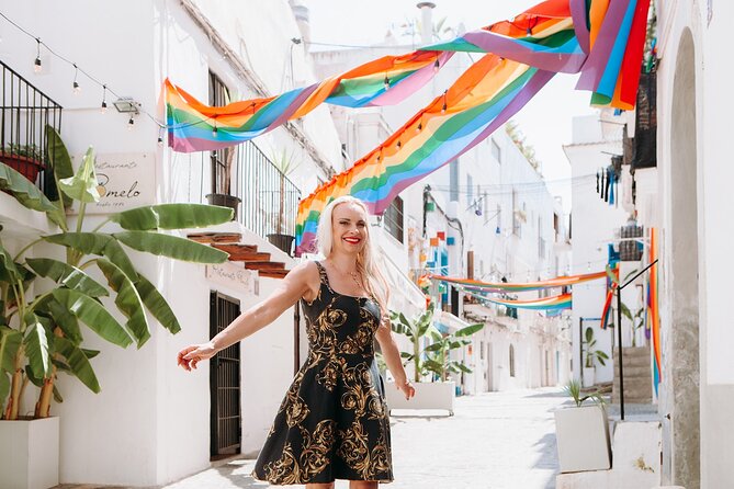 Private Professional Vacation Photoshoot in Ibiza - Personalized Locations in Ibiza