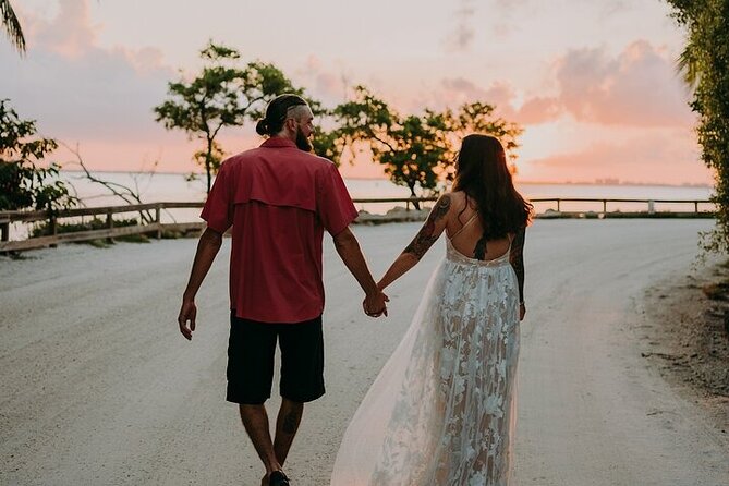 Private Professional Vacation Photoshoot in Oahu - Booking and Confirmation