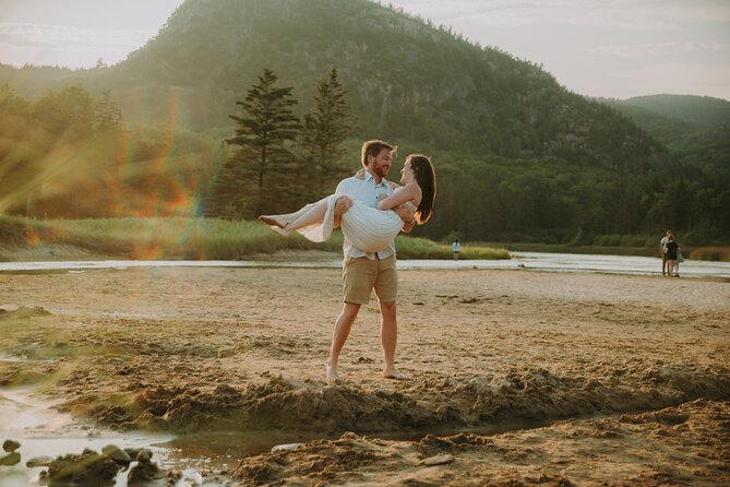 Private Professional Vacation Photoshoot in Oahu - Photographer Spotlight
