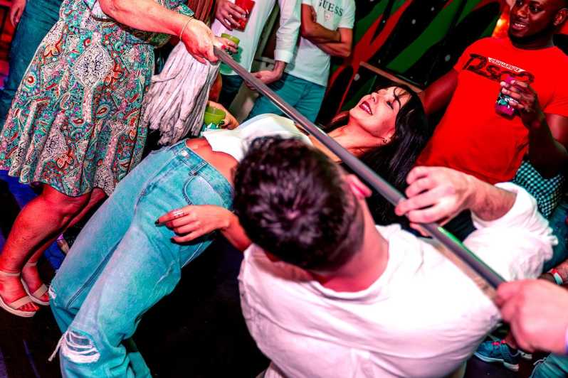 Private Pub Crawl Madrid With VIP Entry - Activity Overview