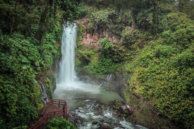 Private Puntarenas Shore Excursion: Poas Volcano and La Paz Waterfall Gardens - Hiking Trails and Panoramic Views