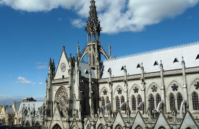 Private Quito City Tour and Middle of the World Full Day - Key Attractions