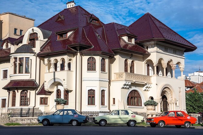 Private: RedPatrol Bucharest Contrasts Tour in a Vintage Car - Health and Accessibility