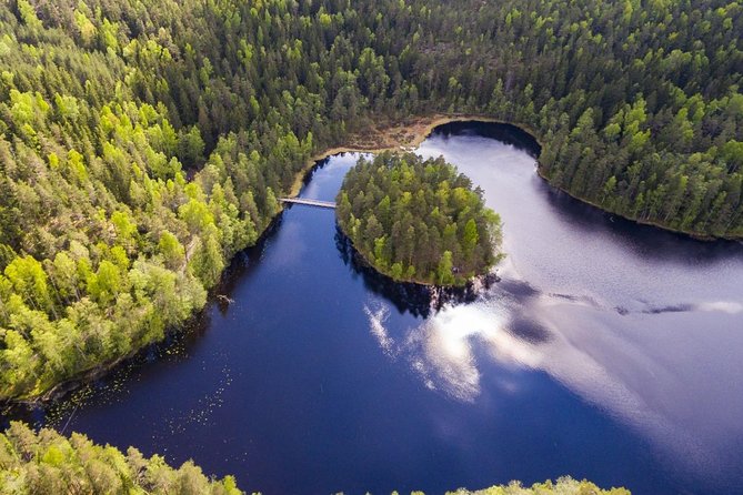 PRIVATE Reindeer Park Adventure by VIP Car - Exploring Nuuksio National Park