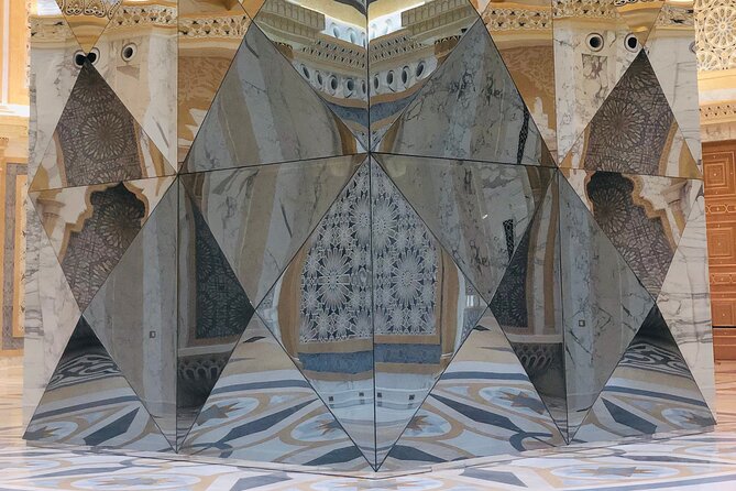 Private Return Abu Dhabi Cultural Tour From Dubai Incl. Transport - Exploring Louvre Abu Dhabi