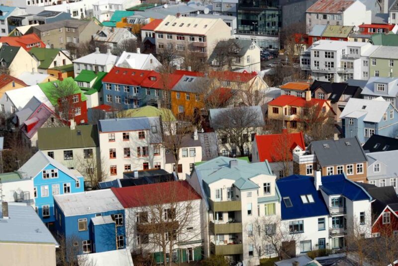 Private Reykjavik City & Icelandic Architecture Walking Tour - Tour Experience
