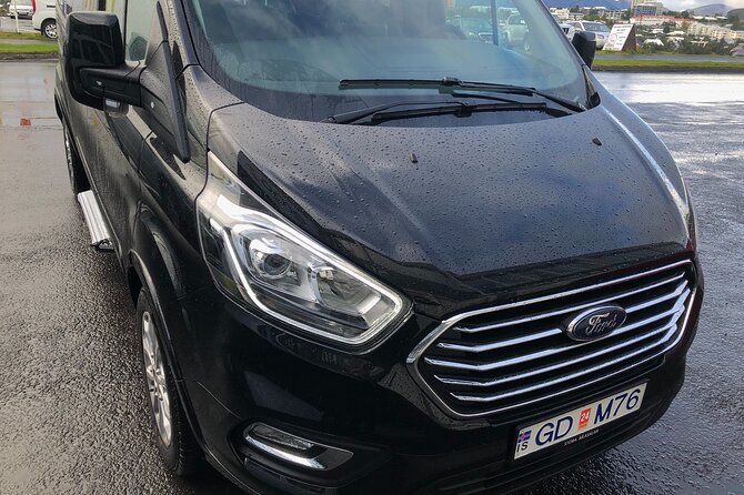 Private Reykjavík Round Trip Airport Transfer - Seamless Airport Transfers