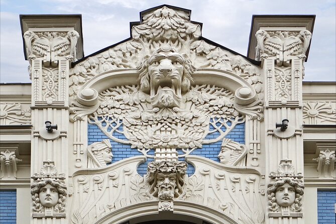 Private Riga Art Nouveau Tour - Efficient Travel Through Rigas Center