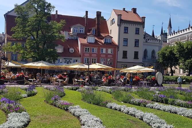 Private Riga Old Town Walking Tour - Exploring St. Peters Church