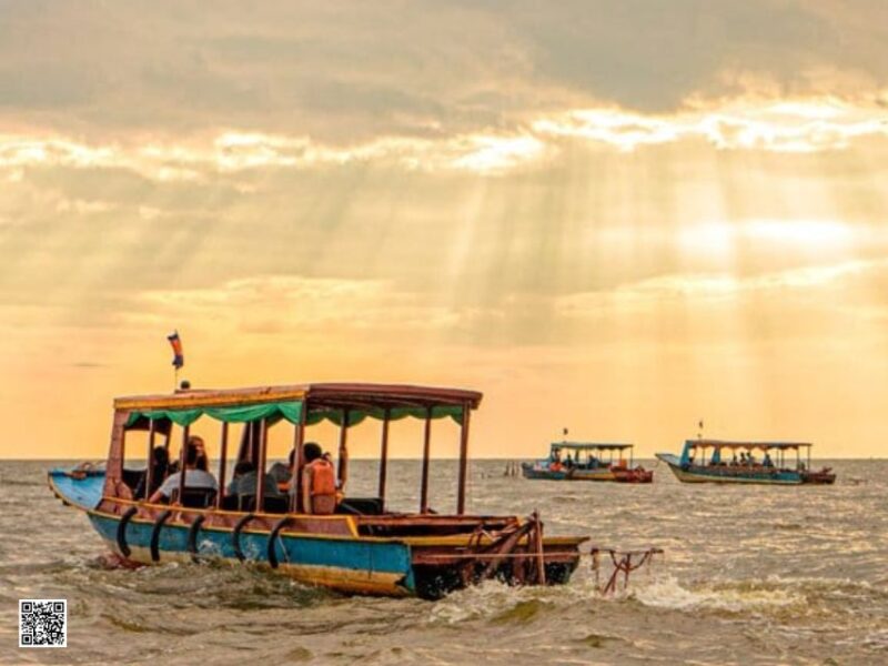 Private River Cruise Along Tonle Sap Lake & Floating Village - Itinerary and Experience