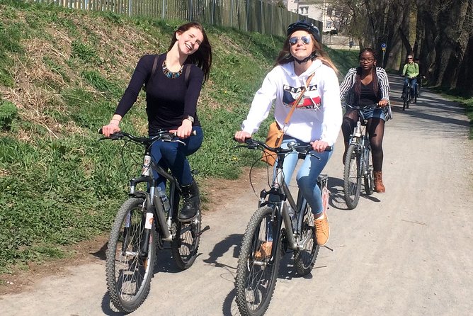 PRIVATE - River & Park Bike Tour to Troja Chateau (Small Groups) - Additional Information