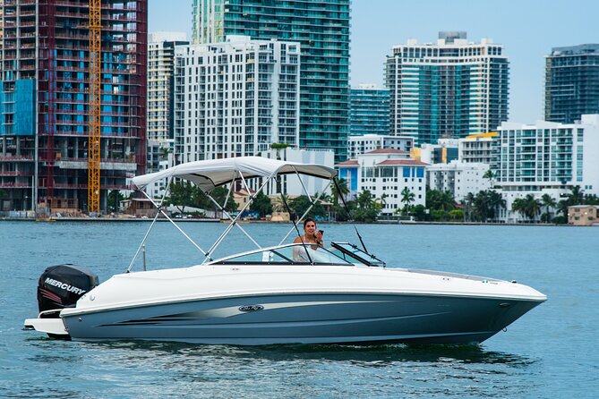 Private Romantic Sunset Boat Cruise in Fort Lauderdale! - Meeting Location and Time