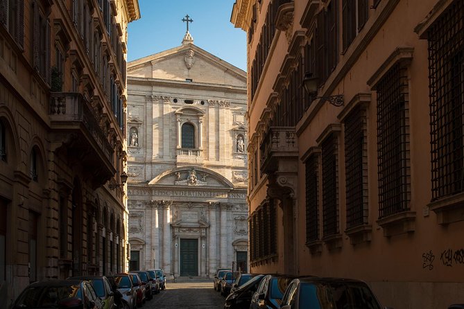 Private Rome Photography Walking Tour With a Professional Photographer - Accessibility and Confirmation