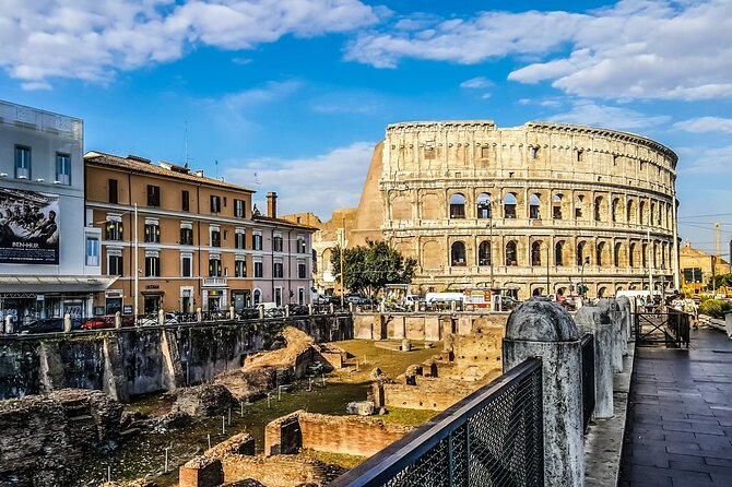 Private Rome Shore Excursion From Civitavecchia - Pizza & Gelato - Exploring the Colosseum