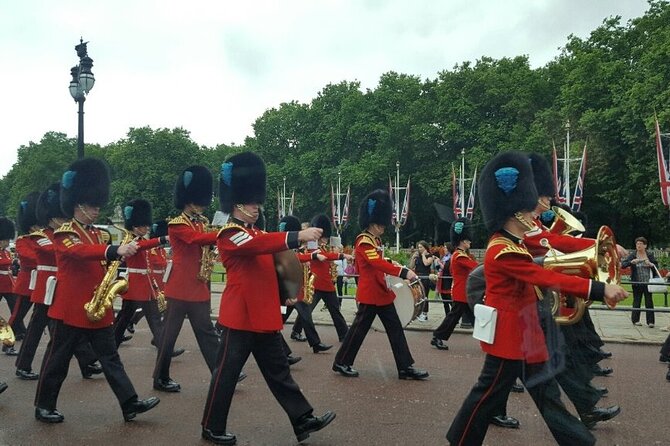 Private Round Trip Airport Transfer Heathrow to London - Additional Information