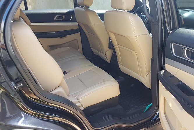 Private Round-Trip Airport Transfer In Aruba - Airport Pickup and Drop-off