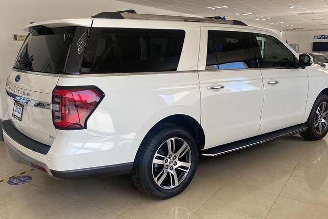 Private Round-Trip From Airport to Hotels to Cabo San Lucas. - Private Vehicle Service