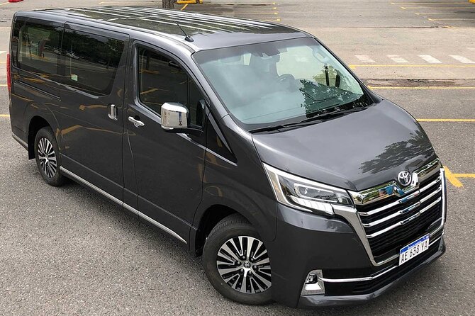 Private Round Trip Transfer Norman Manley Airport KIN to Kingston by Minivan - Booking Confirmation