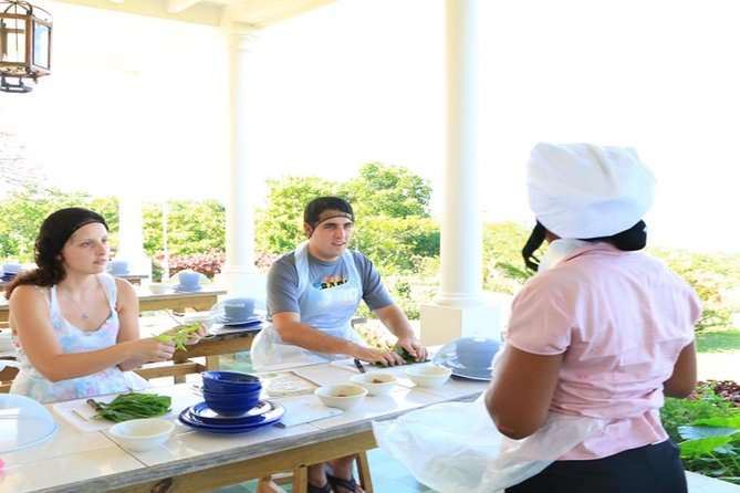 Private Round Trip Transfer to YAAMAN Adventure Park Ocho Rios - Booking Your Stay