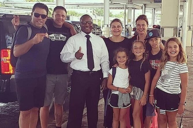 Private Roundtrip Luxury SUV Transfer to Paradise Island - Customer Reviews