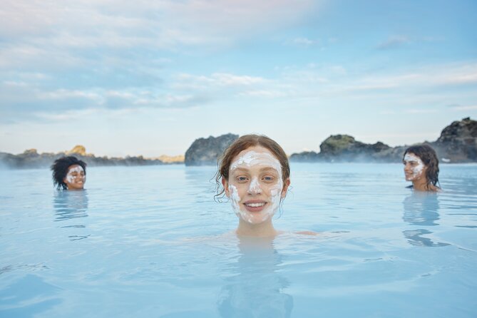 Private Roundtrip Transfer Between Blue Lagoon and Reykjavik - Reviews