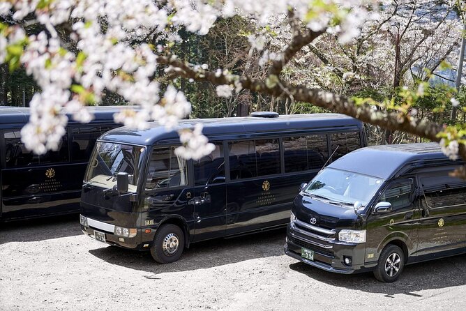 Private Roundtrip Transport: To/From Snow Monkey Park - Meeting and Pickup